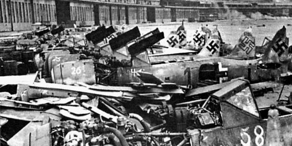 1945. Последний круг ада. Флаг над Рейхстагом