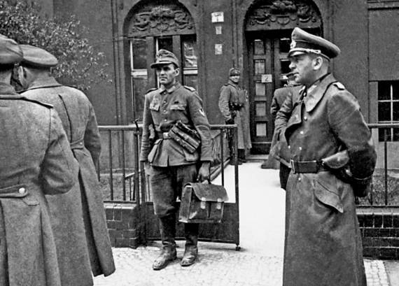 1945. Последний круг ада. Флаг над Рейхстагом