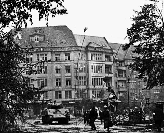 1945. Последний круг ада. Флаг над Рейхстагом
