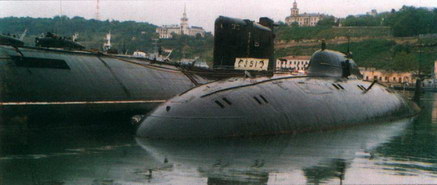 Корабли ВМФ СССР. Том 1. Подводные лодки. Часть 2. Многоцелевые подводные лодки. Подводные лодки специального назначения