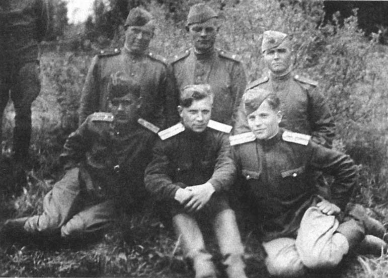 Дневник самоходчика: Боевой путь механика-водителя ИСУ-152. 1942-1945