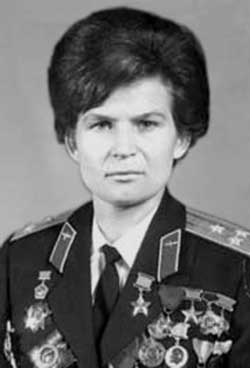 Новейшая история России в лицах. 1917-2008