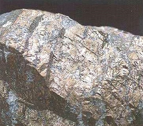 Минералы. Иллюстрированная энциклопедия. Часть первая