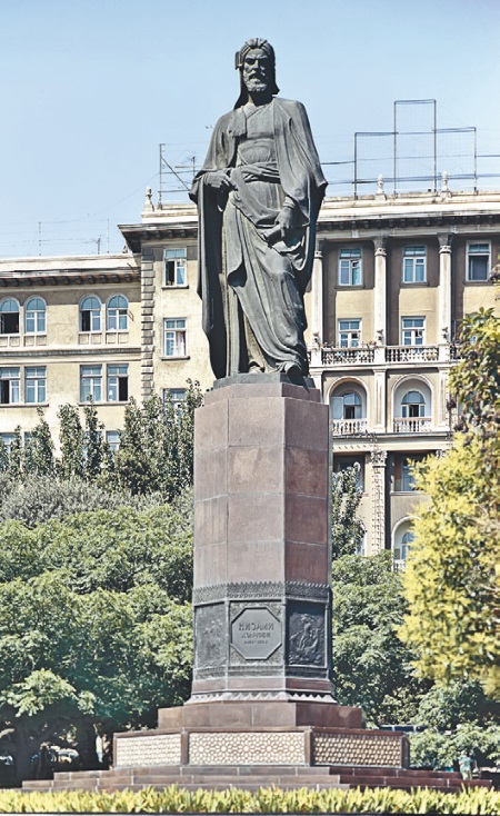 1185 год. Восток – Запад. Истоки. Мир ислама. Между двух миров